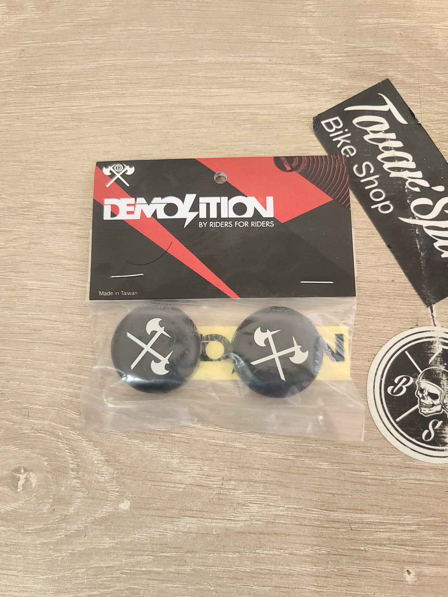 Tapones de Manubrio demolition