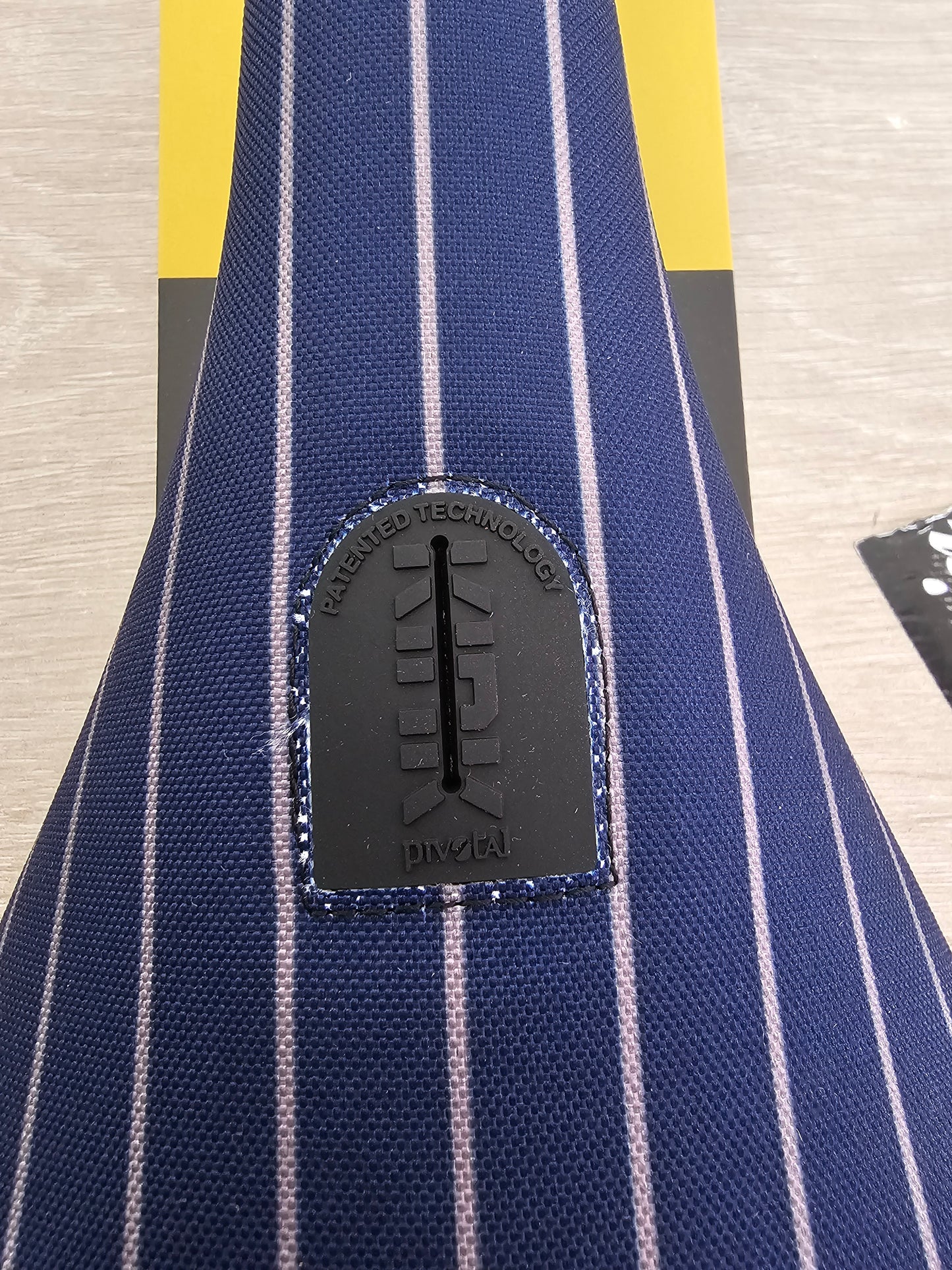 kink pinstripe slim