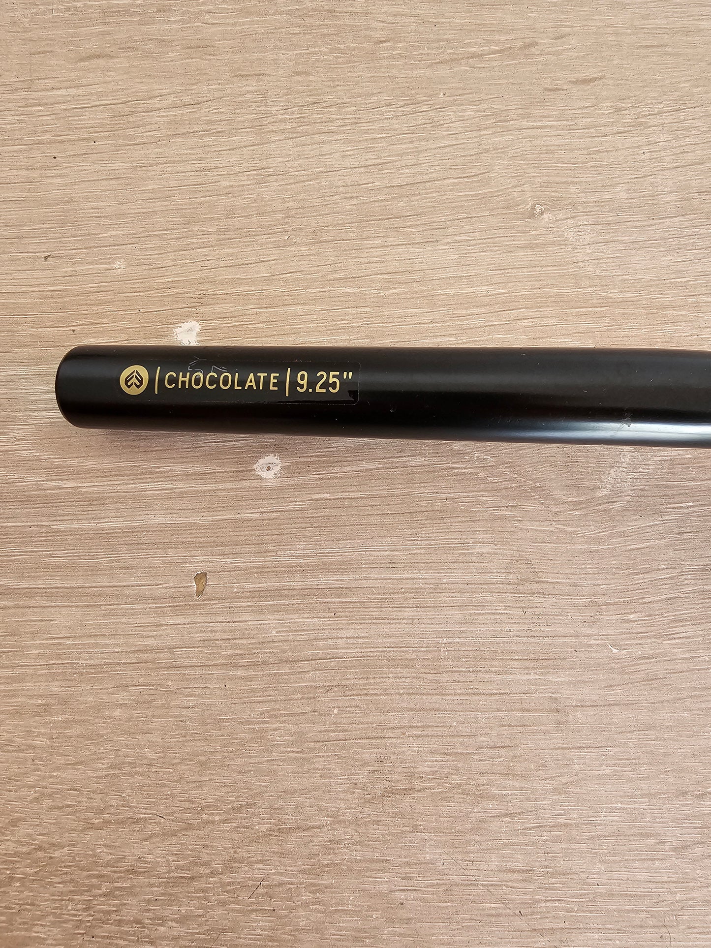 eclat chocolate 9.25"