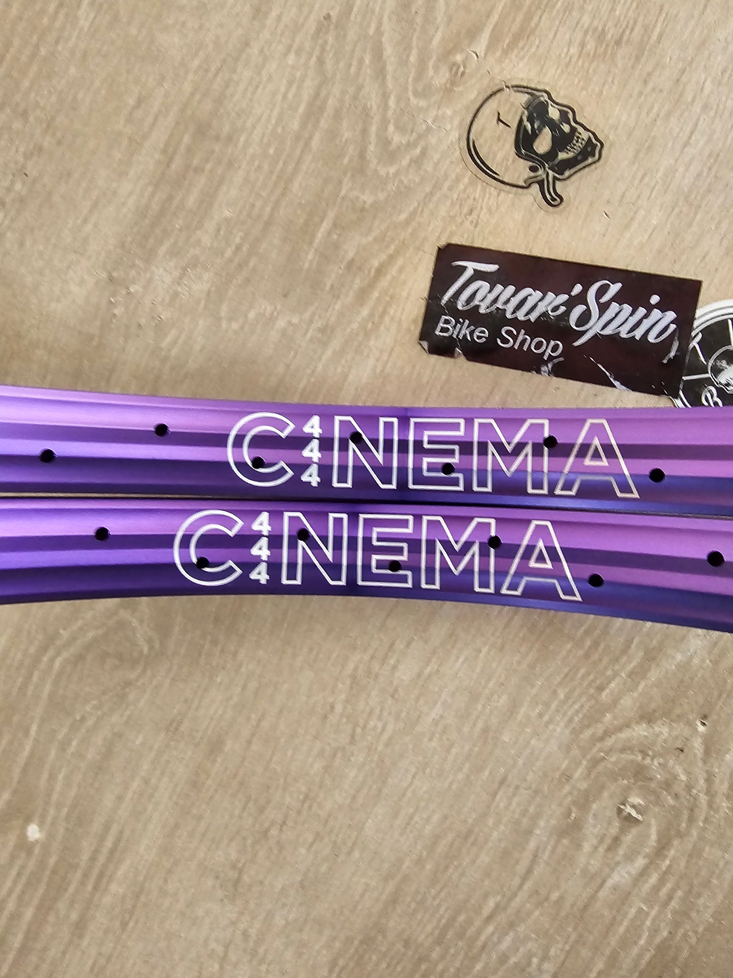 Cinema 444 C/U