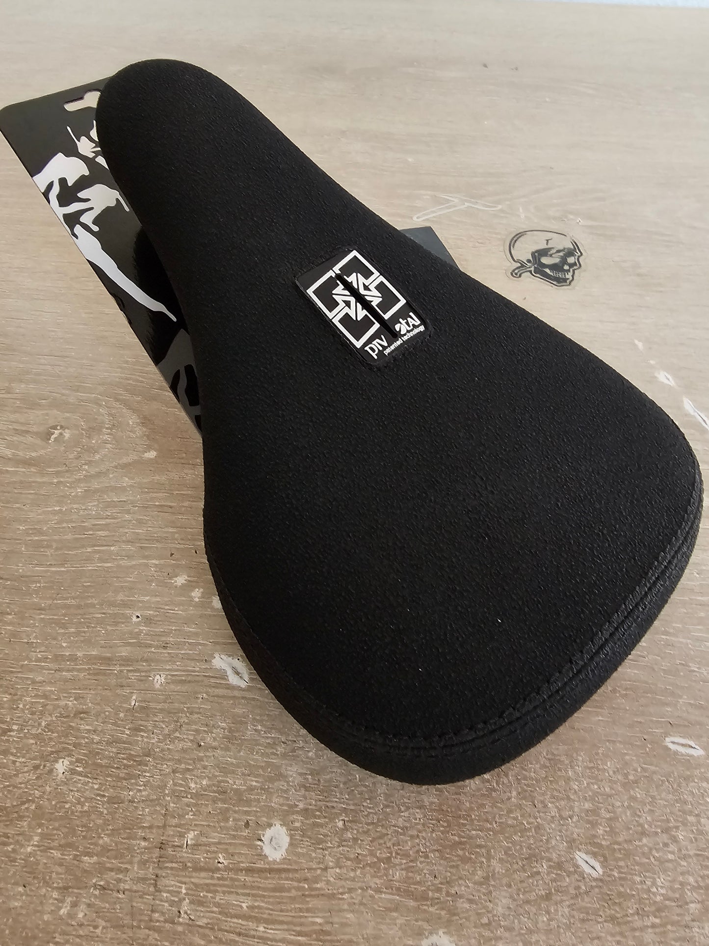 Fitbikeco barstool piel dura