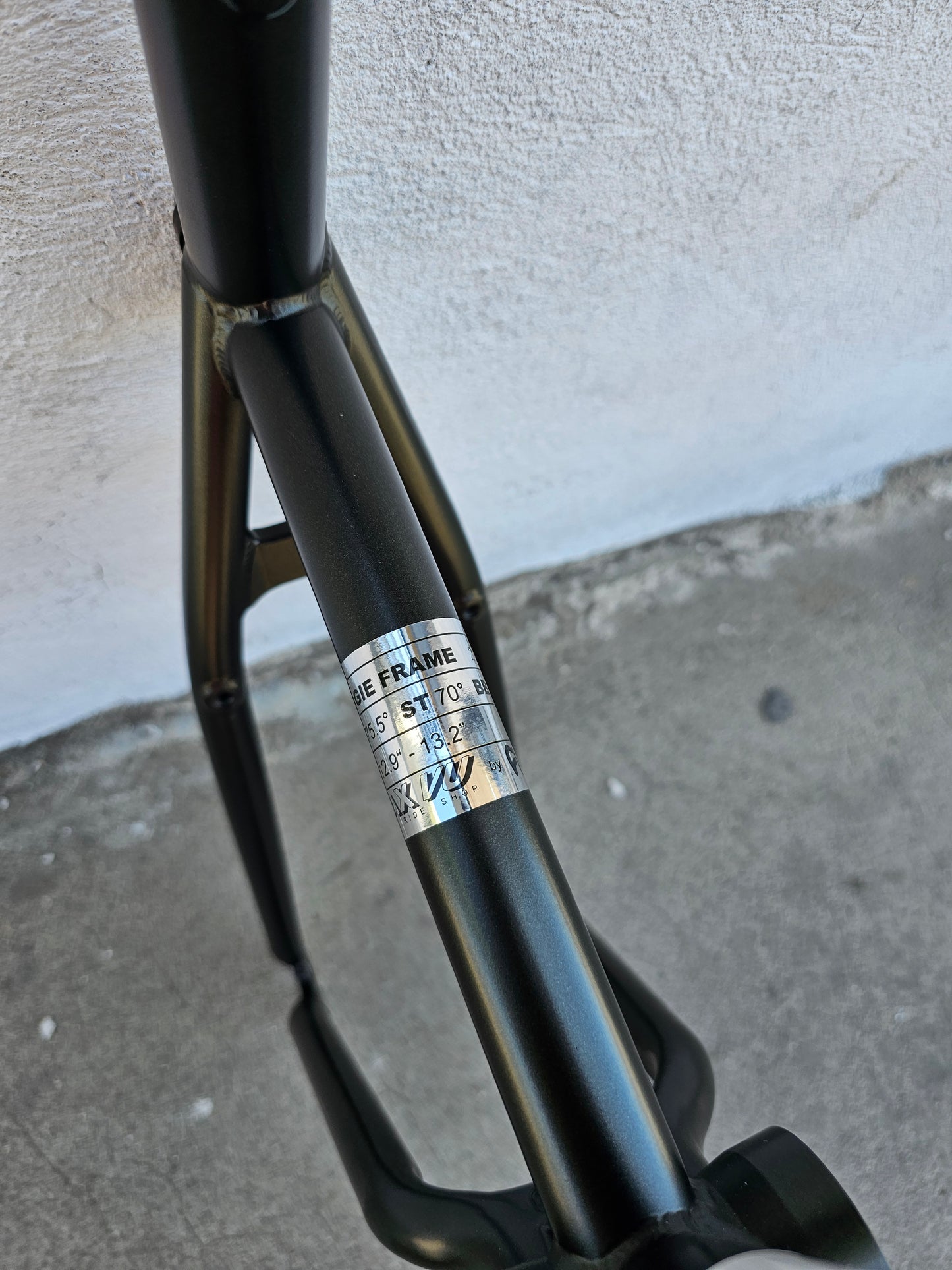 Cult max vu 20.75"