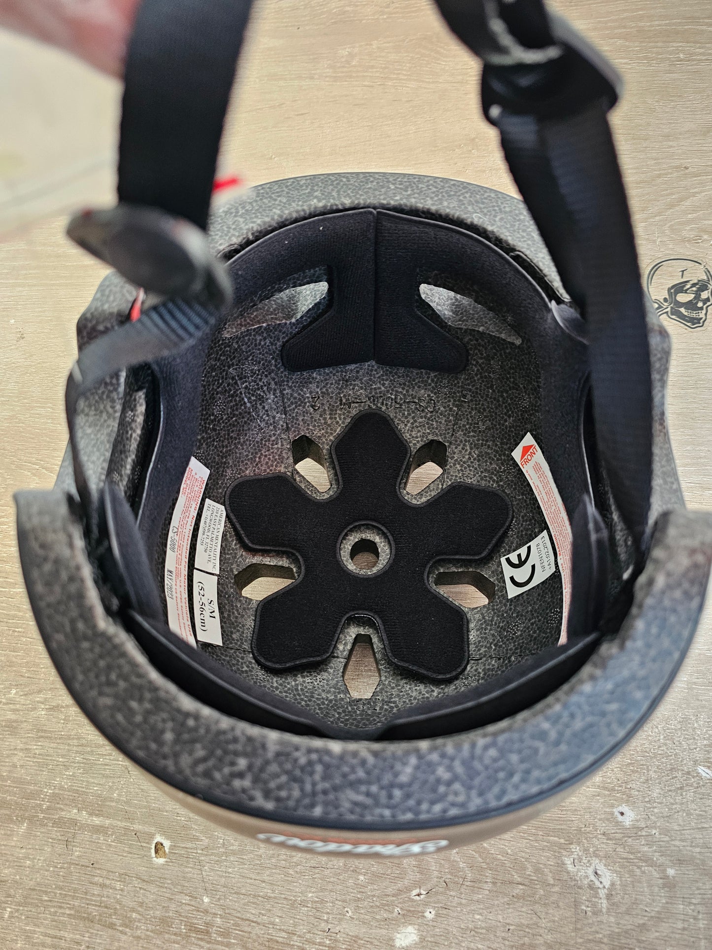 Casco Shadow x In The Hills