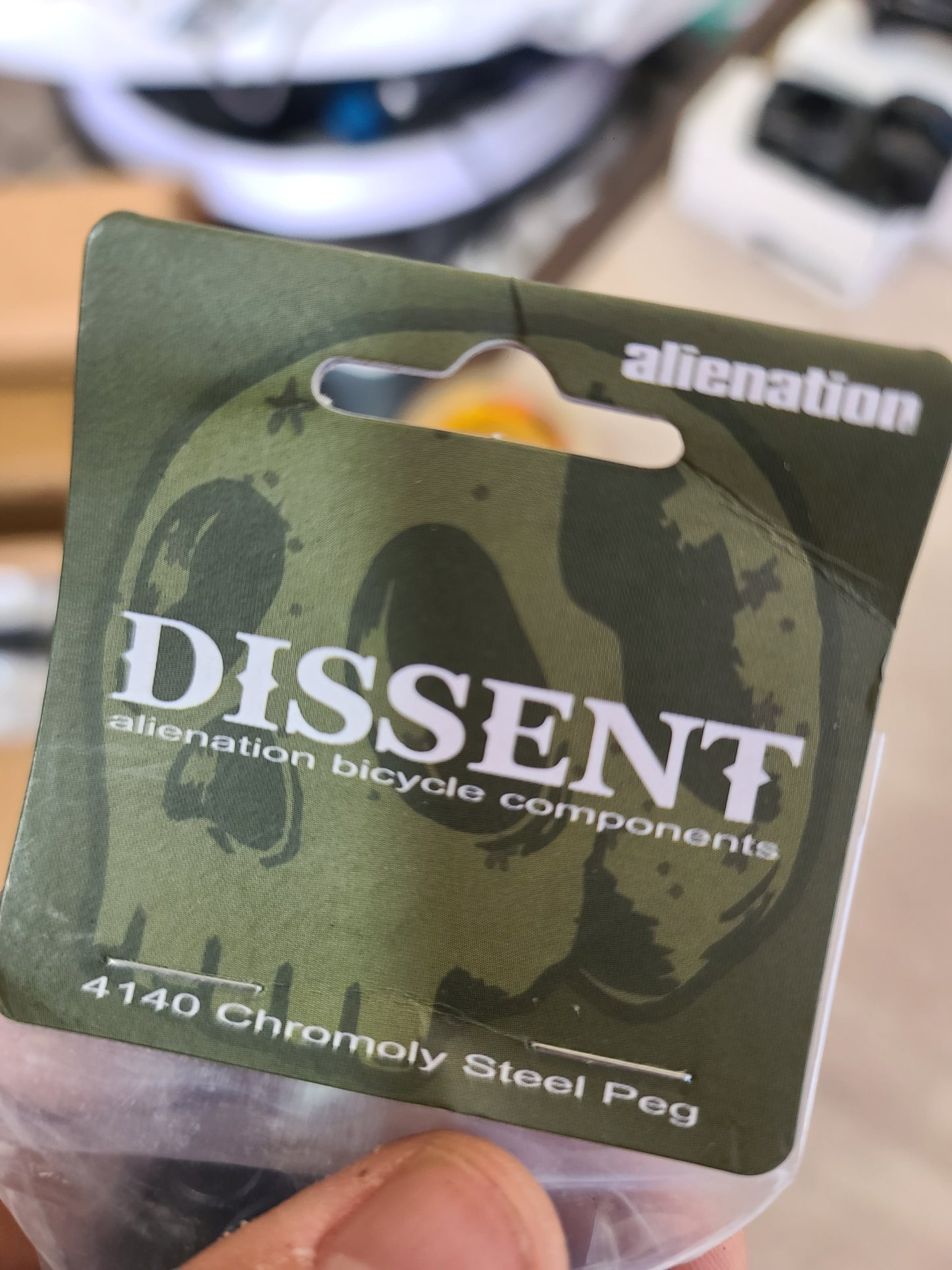Alienation dissent peg