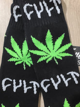 Cargar imagen en el visor de la galería, Cult x huf
