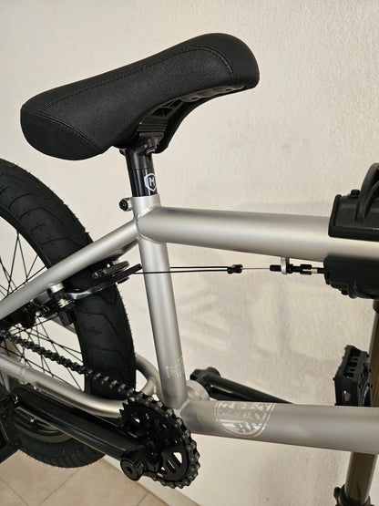 kink whip 2027
