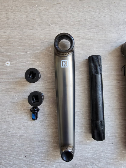 kink brace cranks