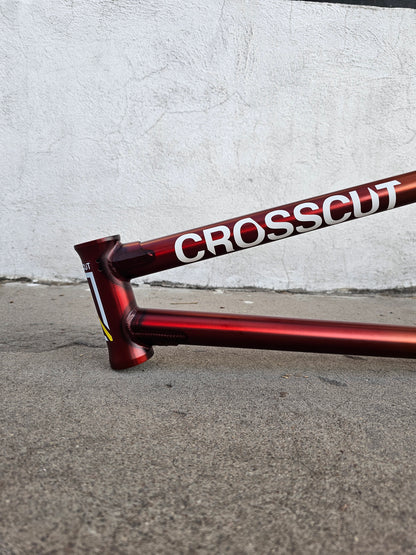 kink crosscut