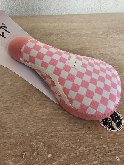asiento cult x vans