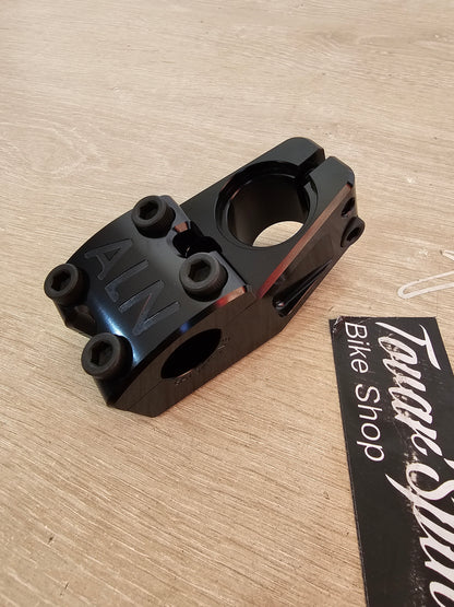 alienation eat shit live