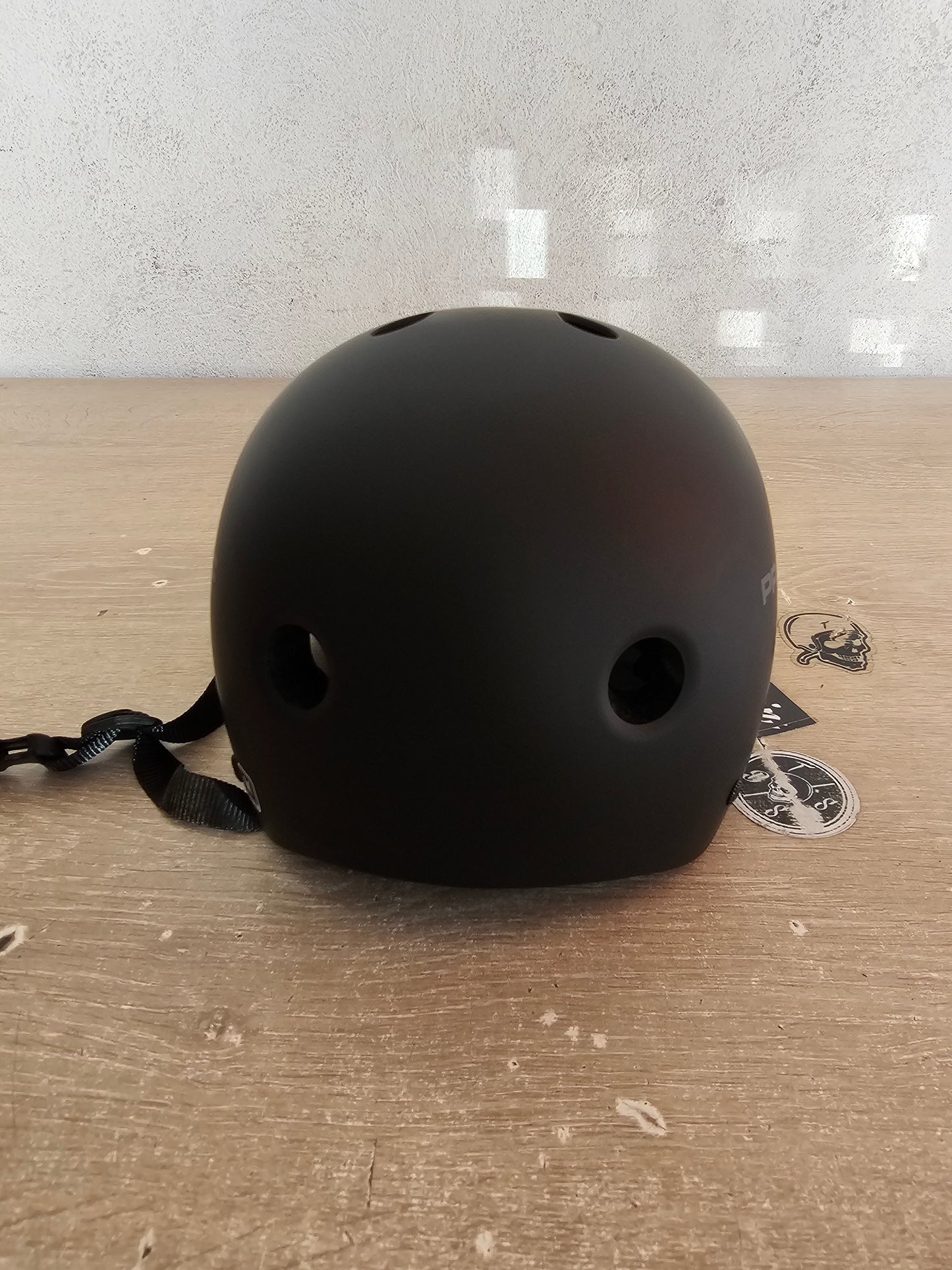casco pro-tec classic