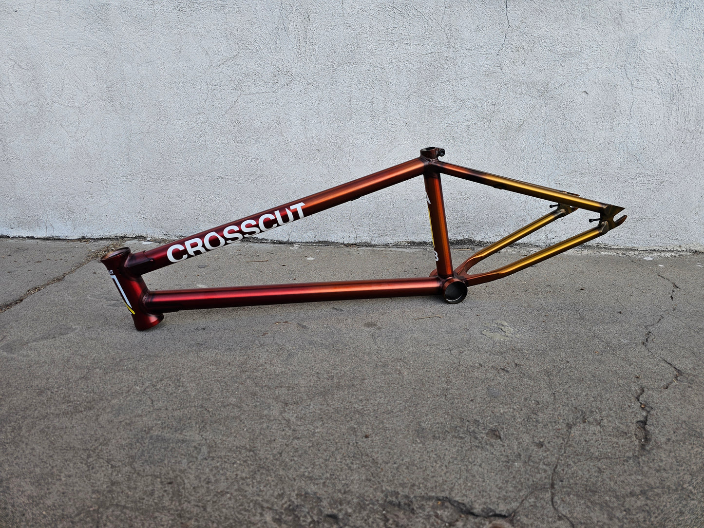 kink crosscut