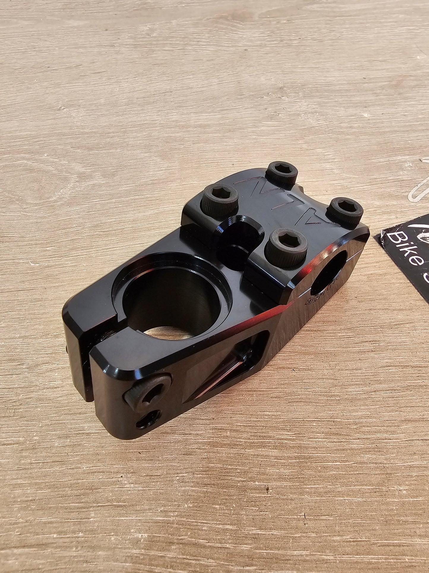 alienation eat shit live