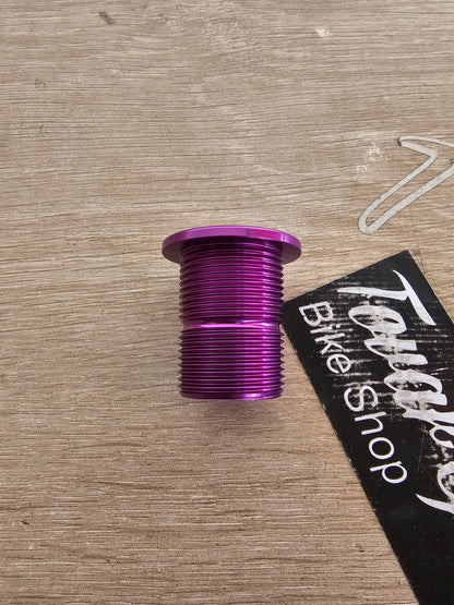 Tapon de Horquilla merritt M24 negro , cromo y morado