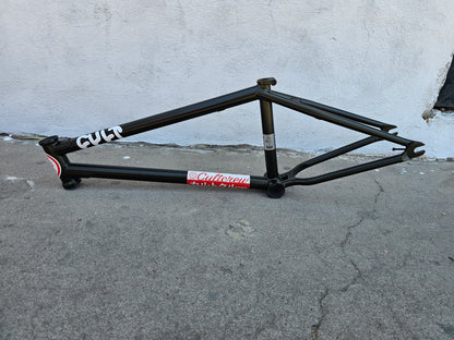 Cult max vu 20.75"