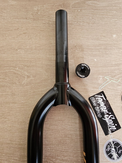 horquilla kink stoic