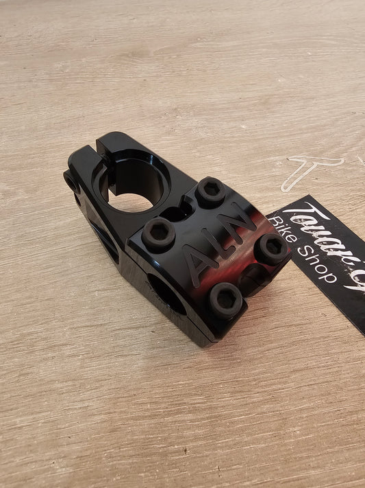 alienation eat shit live