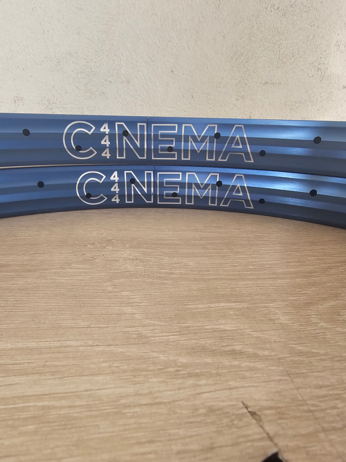 Cinema 444  c/u
