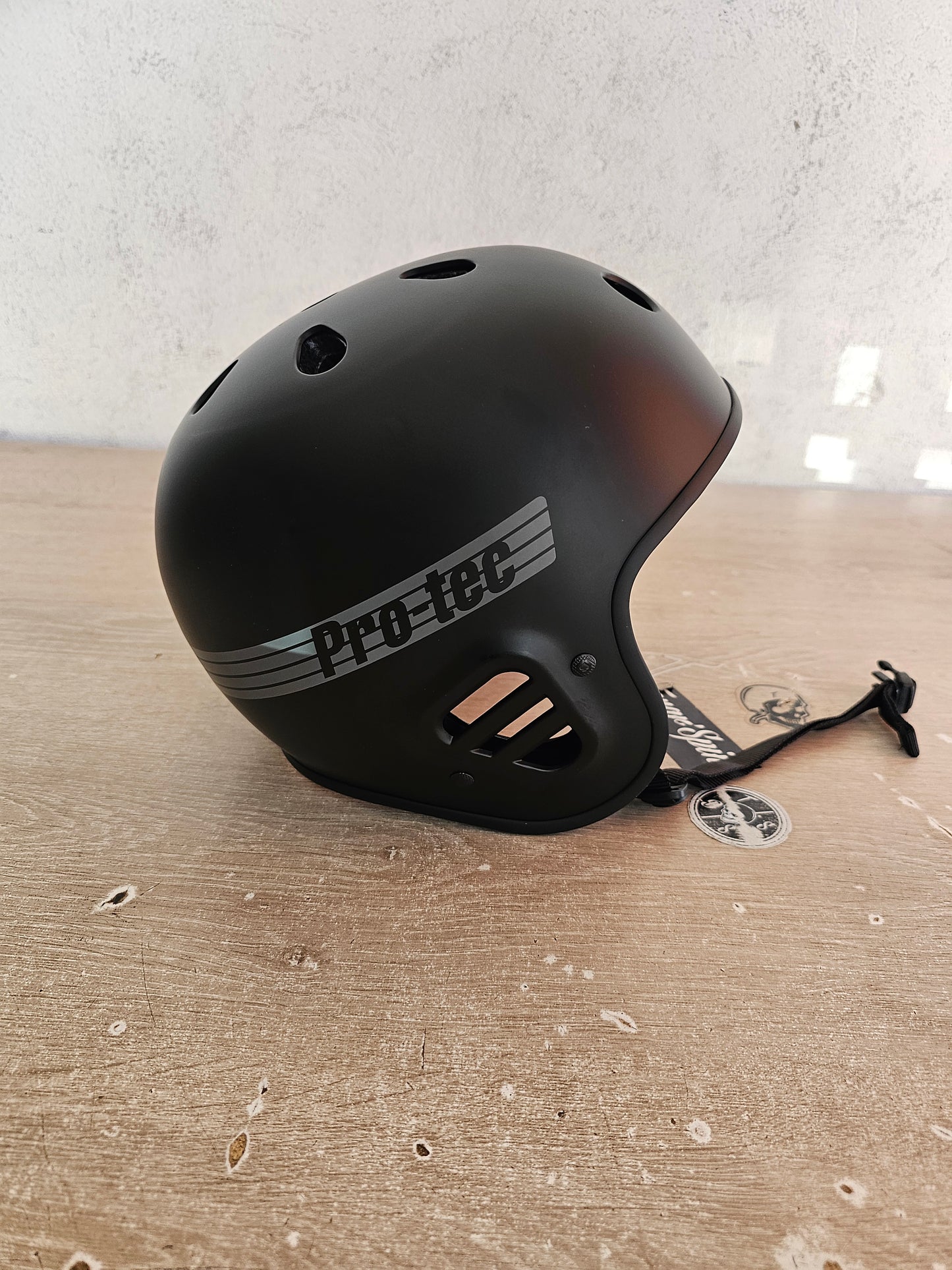 pro-tec full cut