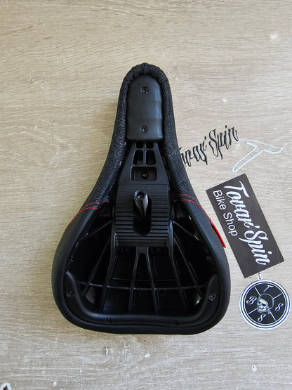 cinema waxed stealth