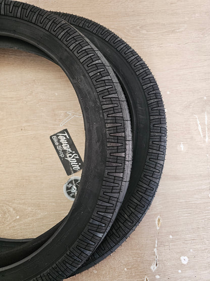 Llanta innova 20.40 c/u