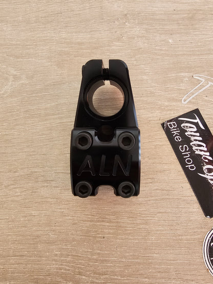 alienation eat shit live