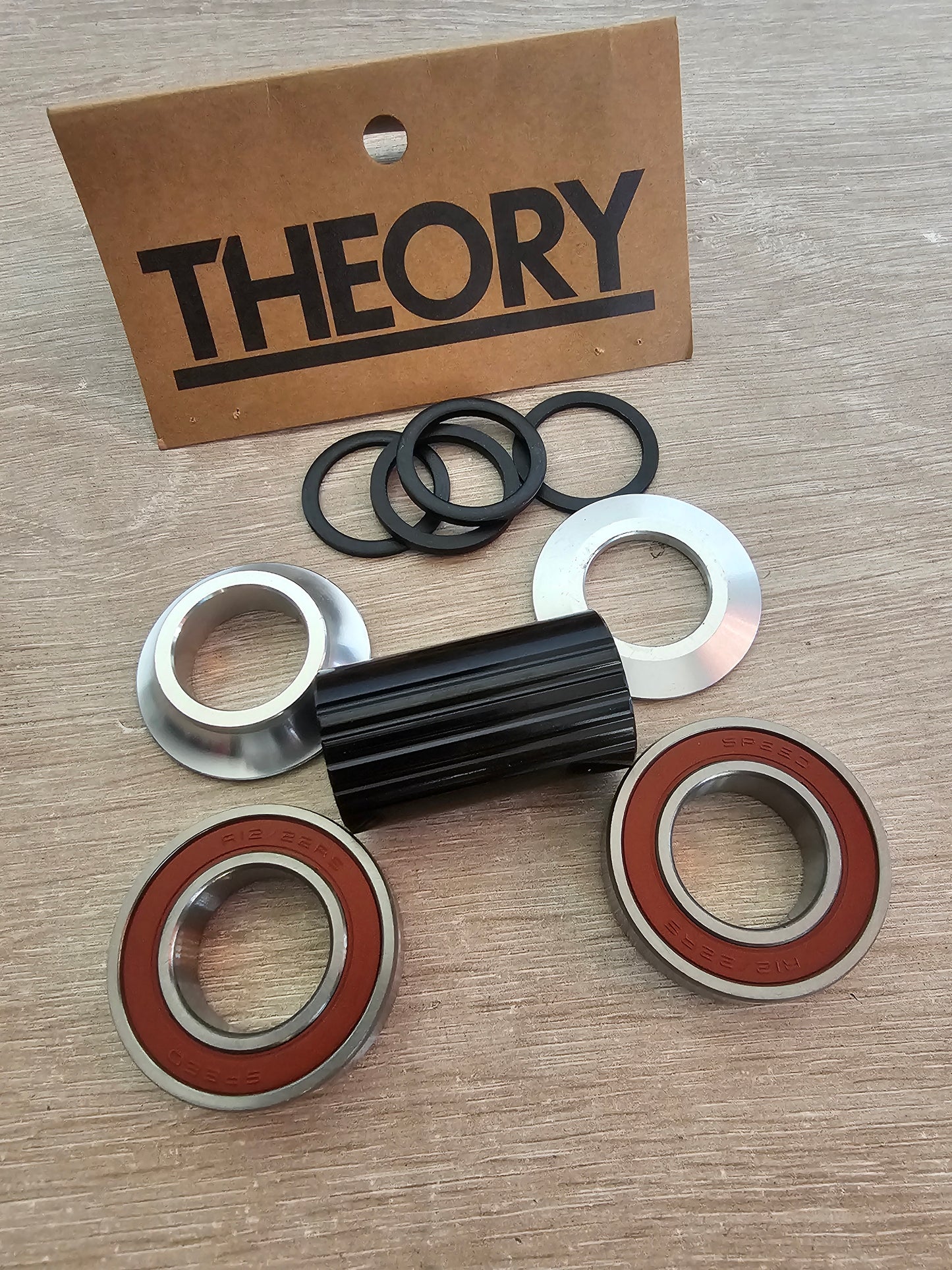 theory 19mm  y 22mm  negro o silver