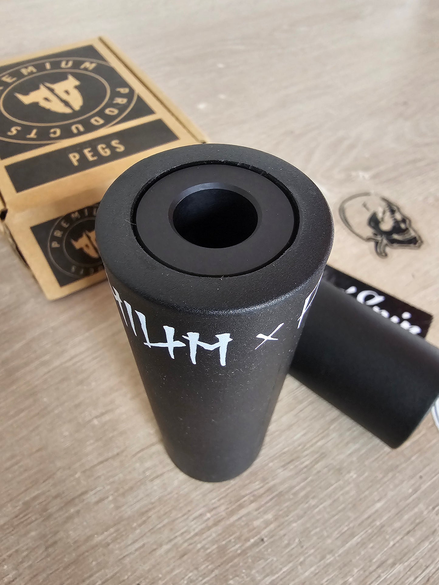par de pegs premium