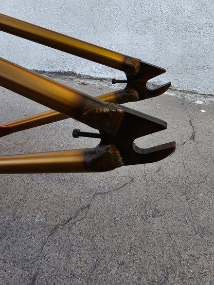 kink crosscut