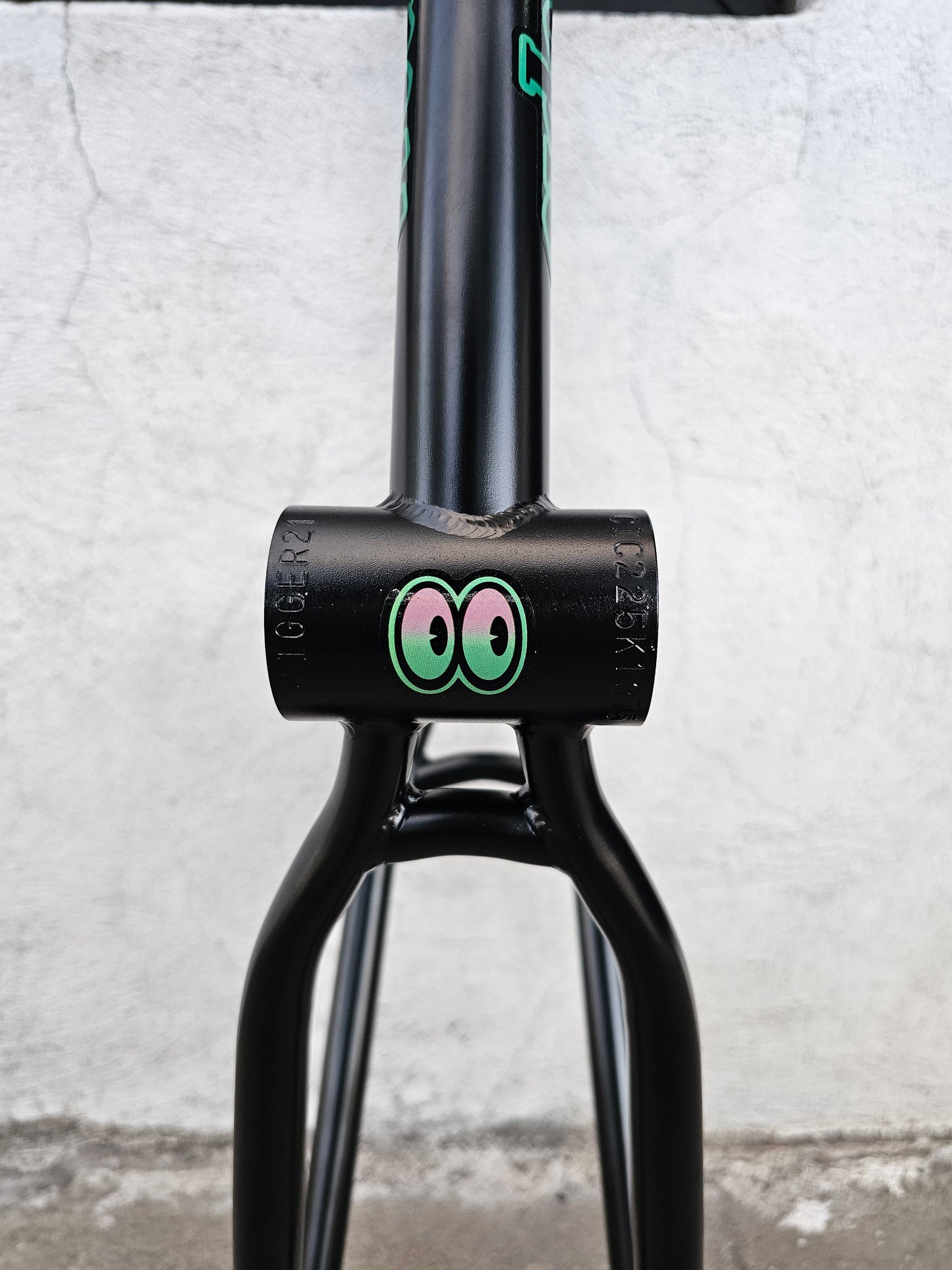 wtp trigger 21"