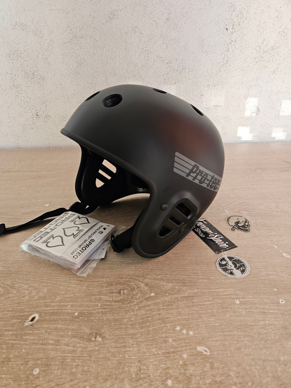 Casco BMX ProTec Low Pro – Bianco Lucido, Taglia S/M, Omologazioni Multiple E 11 Prese D'aria - 2
