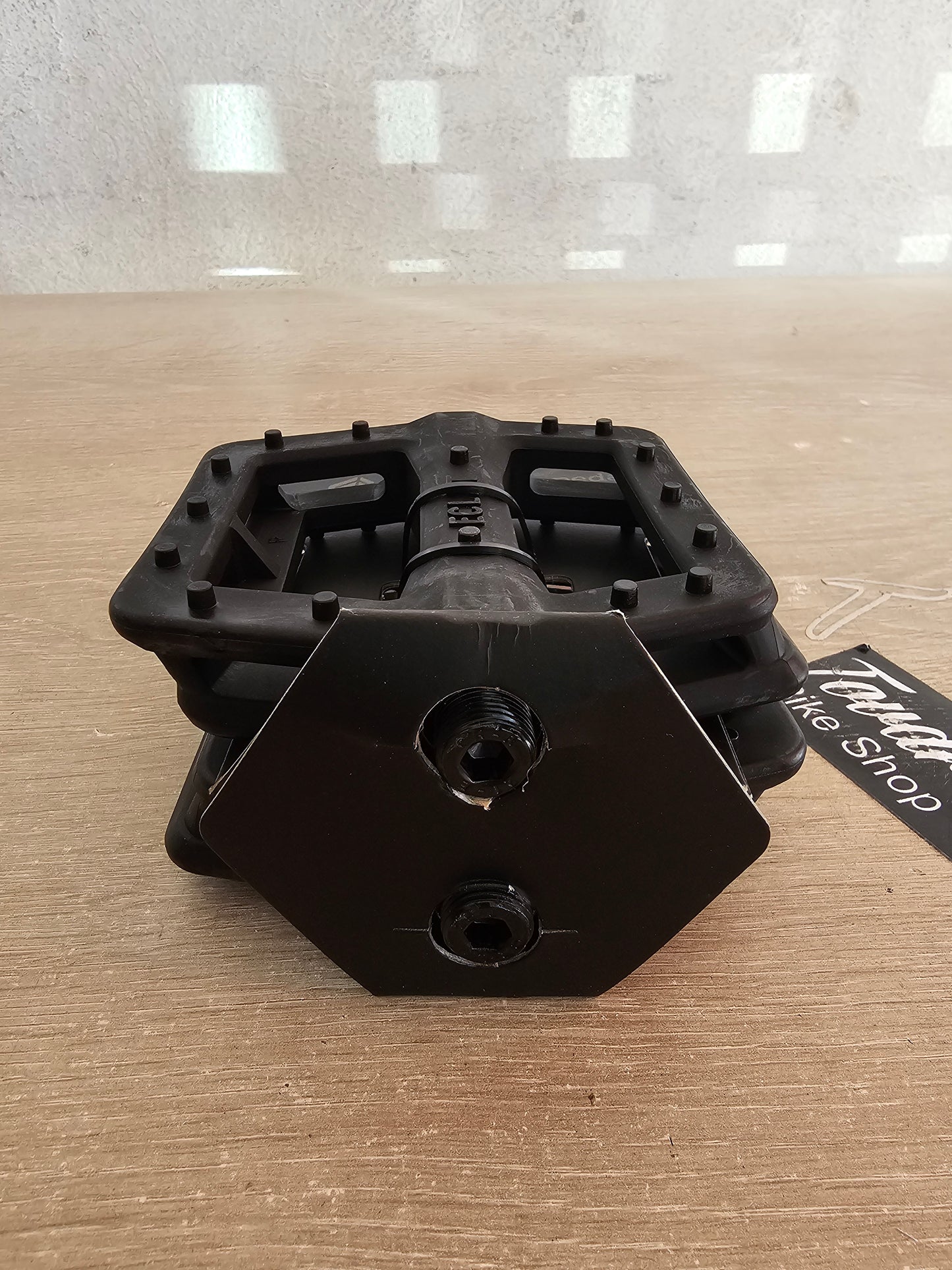 eclat centric pedal