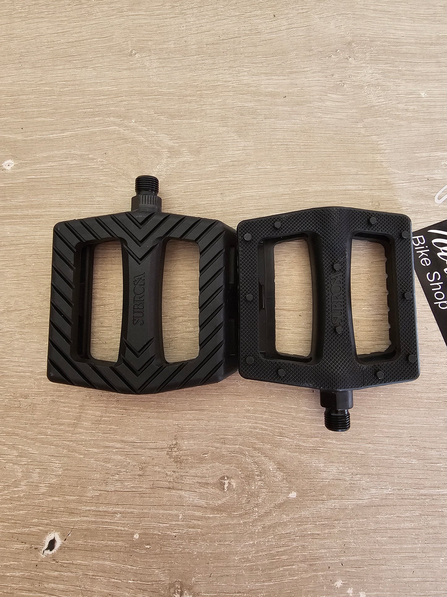 subrosa rose pedal