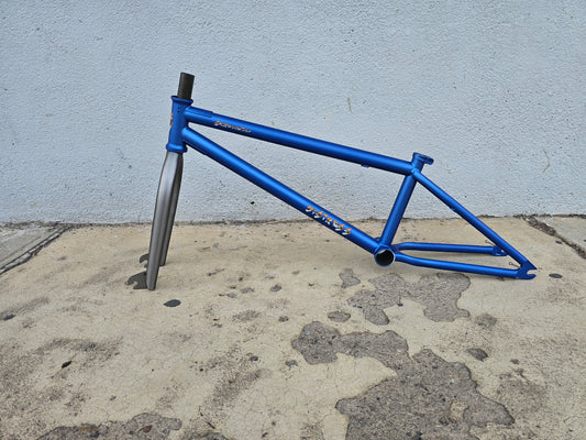 Cuadro y horquilla distress 20.8"