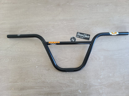 S&M hooder 9"
