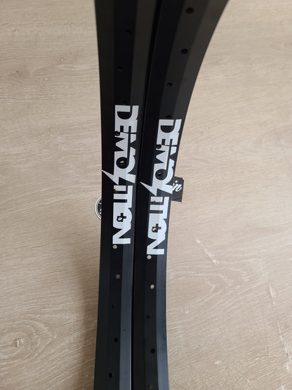 Demolition team plus c/u