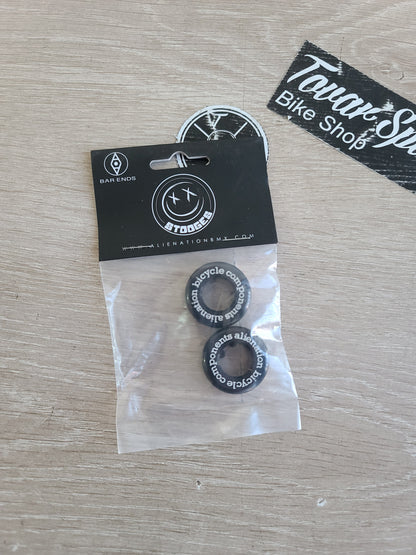 Tapones de manubrio alienation