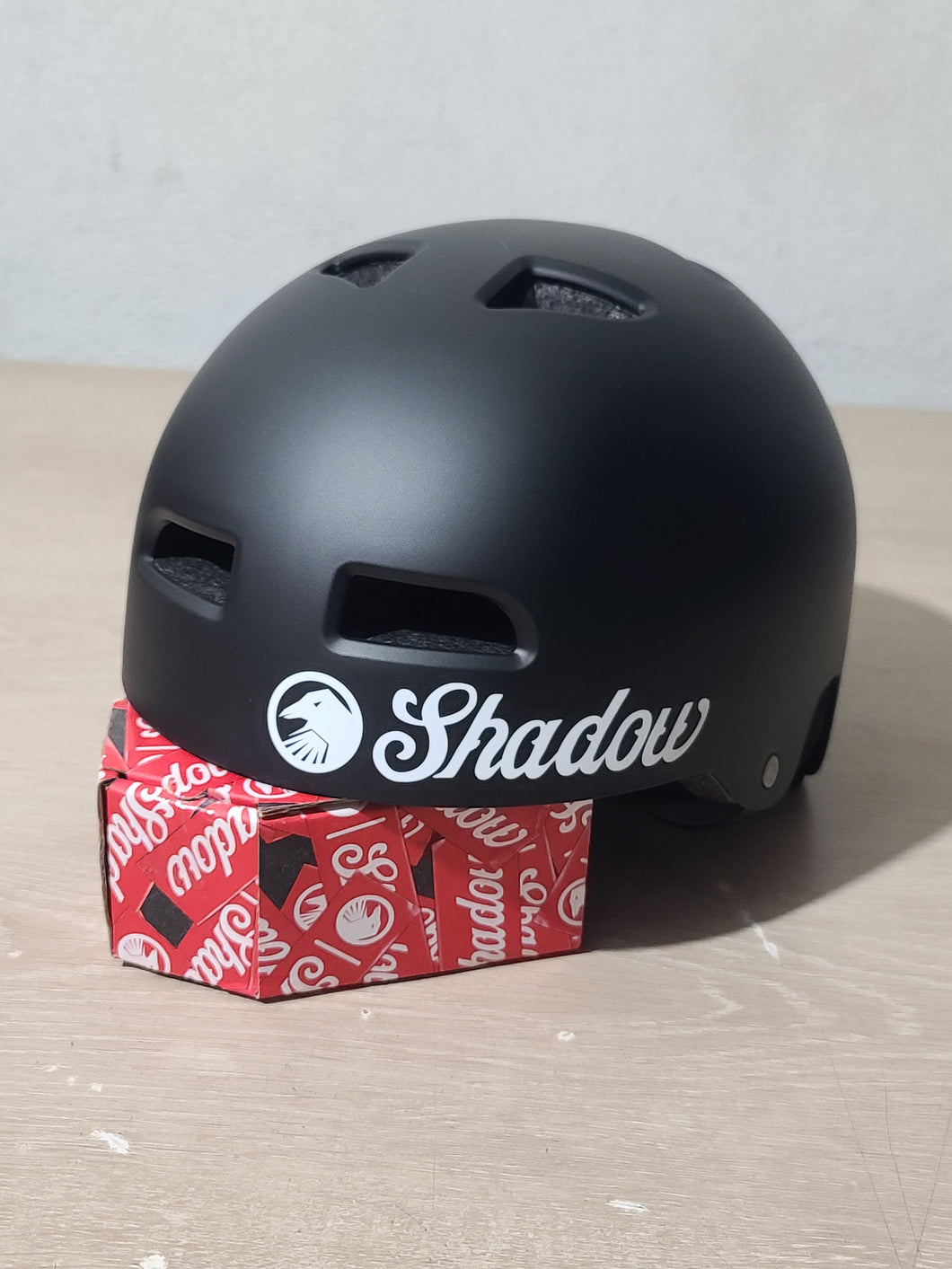 Shadow casco