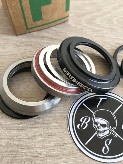 Headset fitbikeco negro y cromo