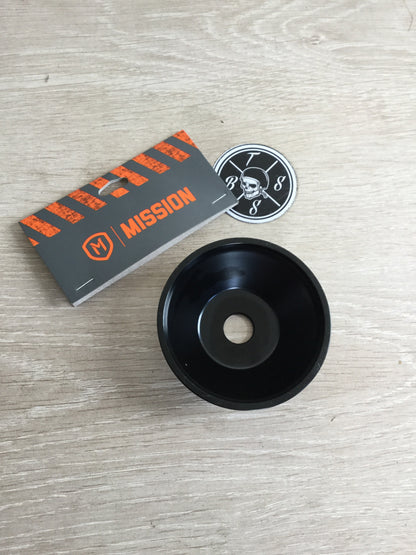 Mission universal hub guard trasero