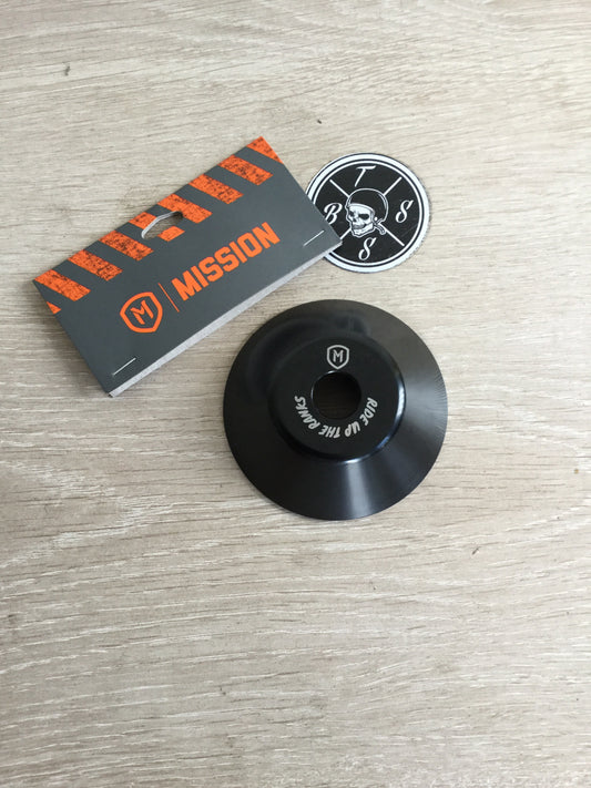Mission universal hub guard trasero